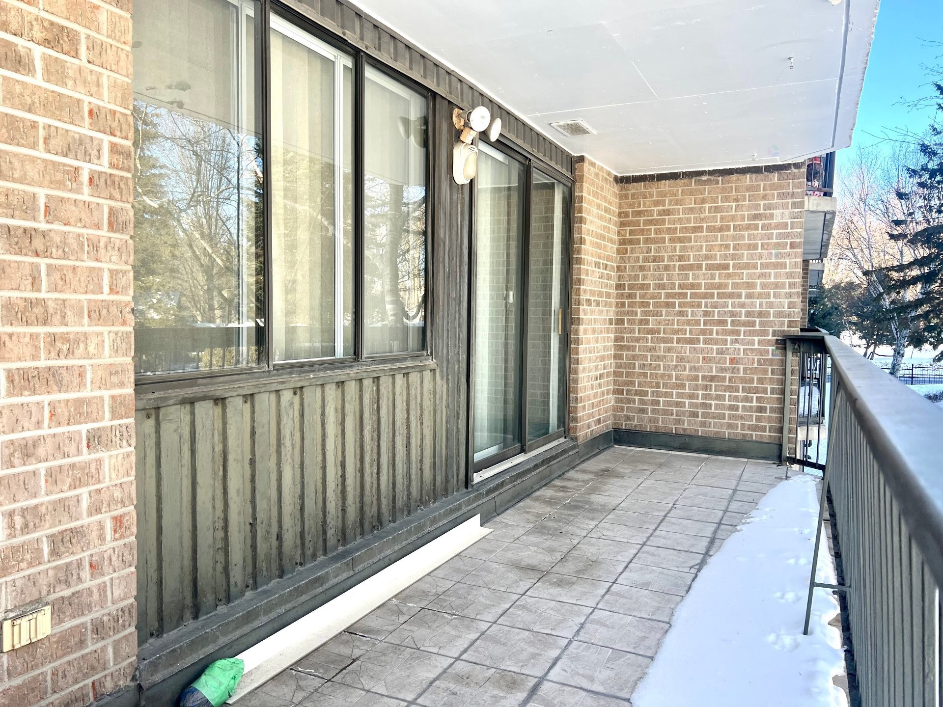 









50


Rue Dussault

, 108,
Gatineau (Hull),




QC
J8X4G2

