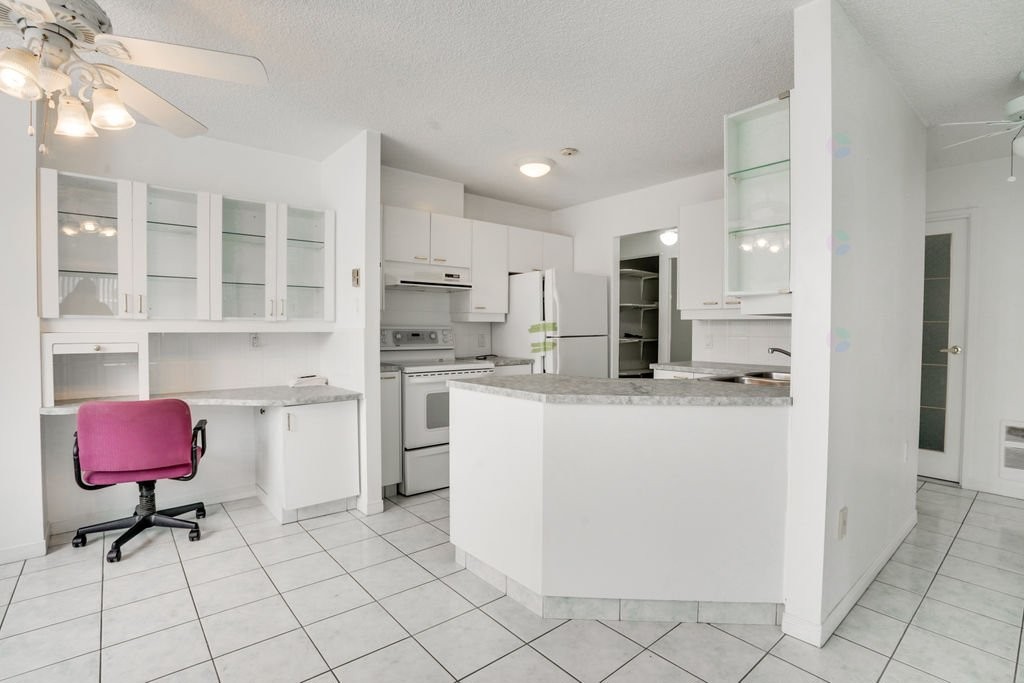 









50


Rue Dussault

, 108,
Gatineau (Hull),




QC
J8X4G2

