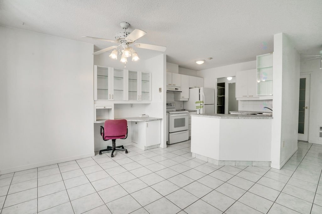 









50


Rue Dussault

, 108,
Gatineau (Hull),




QC
J8X4G2

