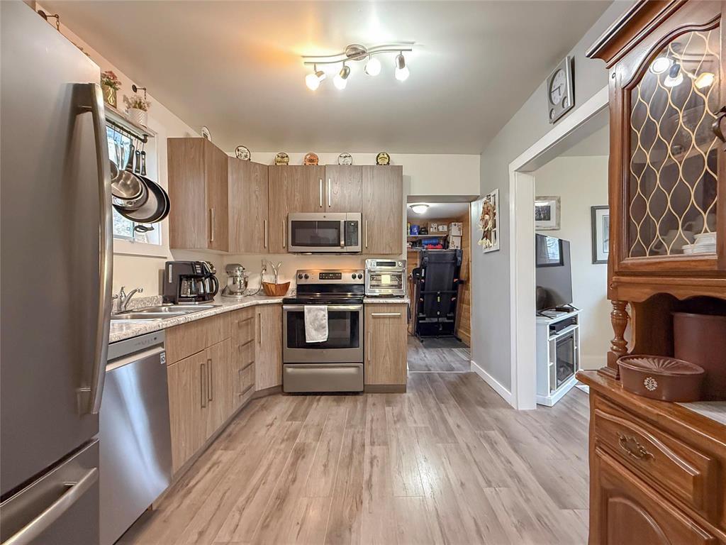 












68 Morris Street

,
Gladstone,




Manitoba
R0J0T0

