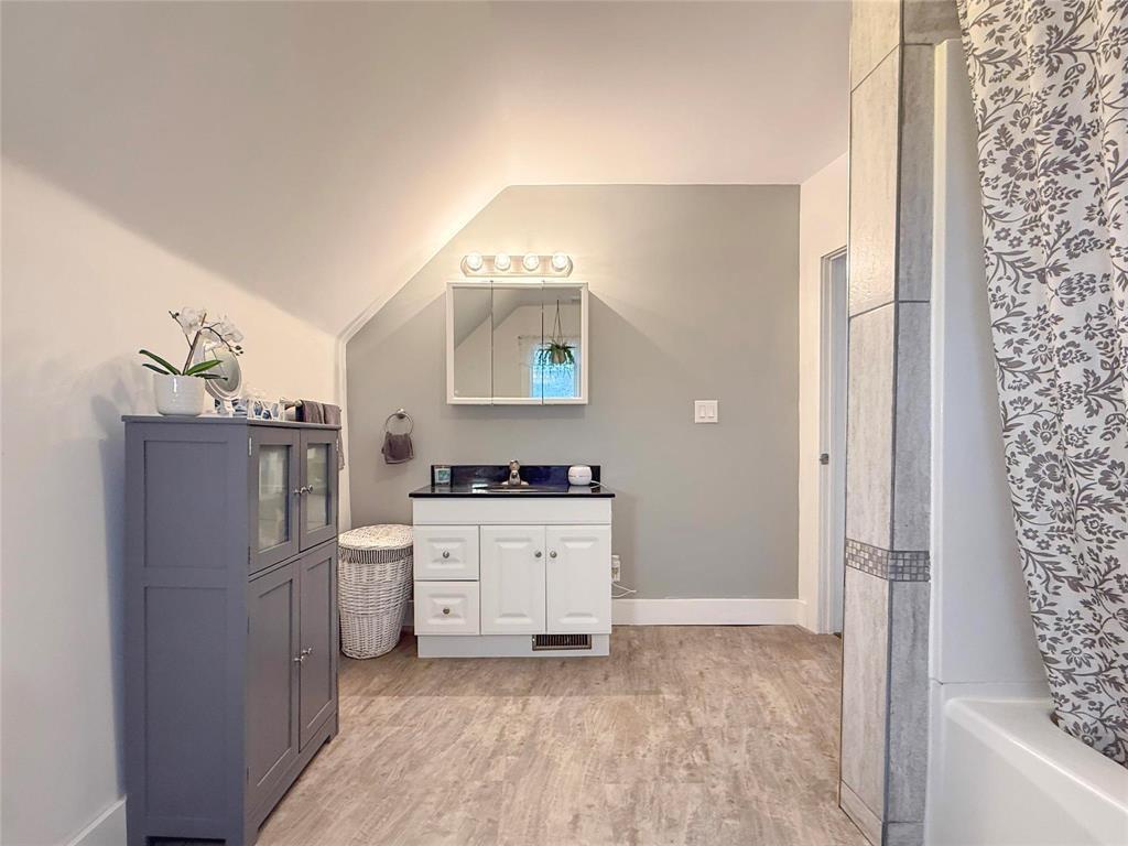 












68 Morris Street

,
Gladstone,




Manitoba
R0J0T0

