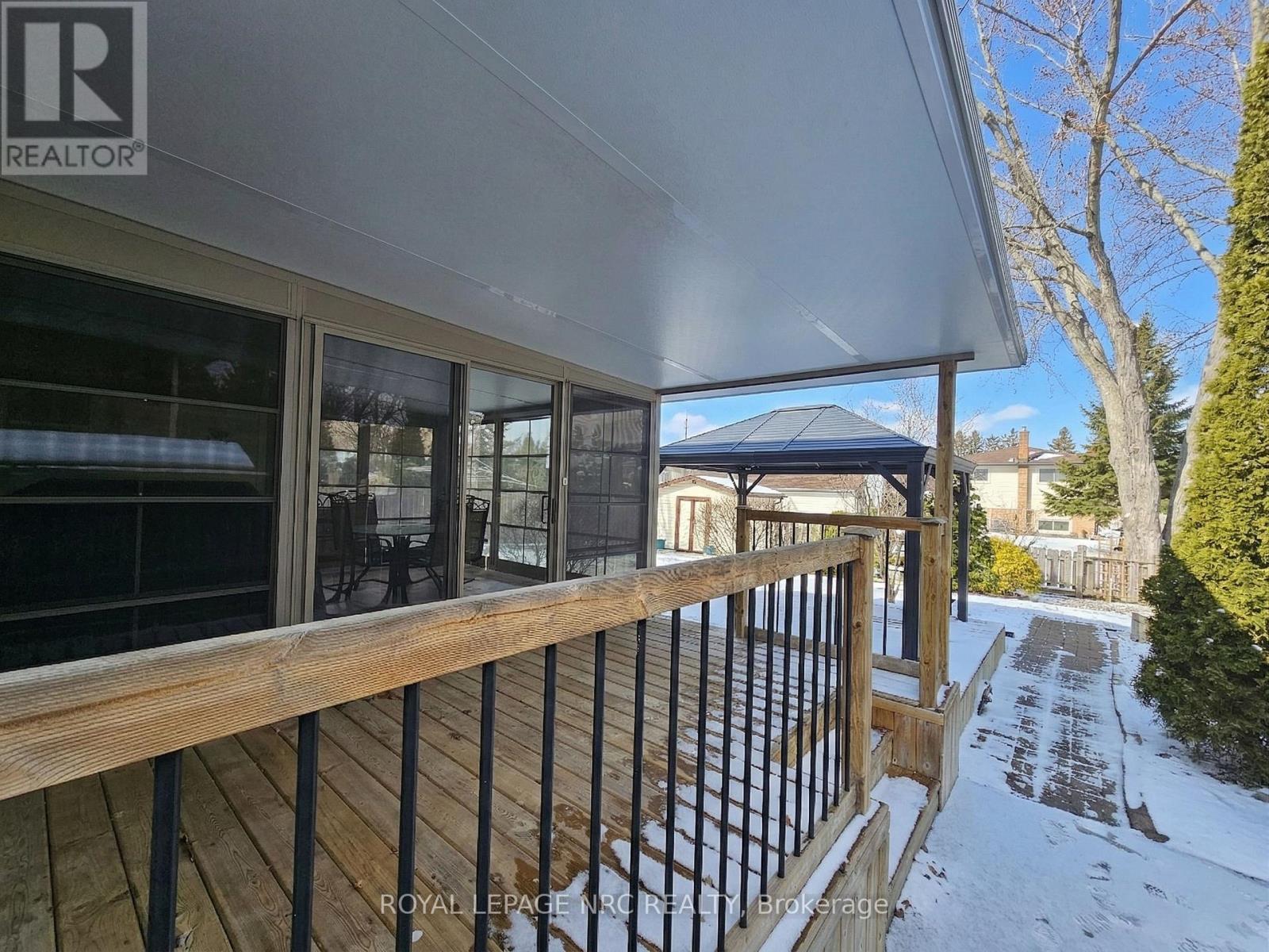 












78 PAGE DRIVE

,
Welland (N. Welland),




Ontario
L3C6E4

