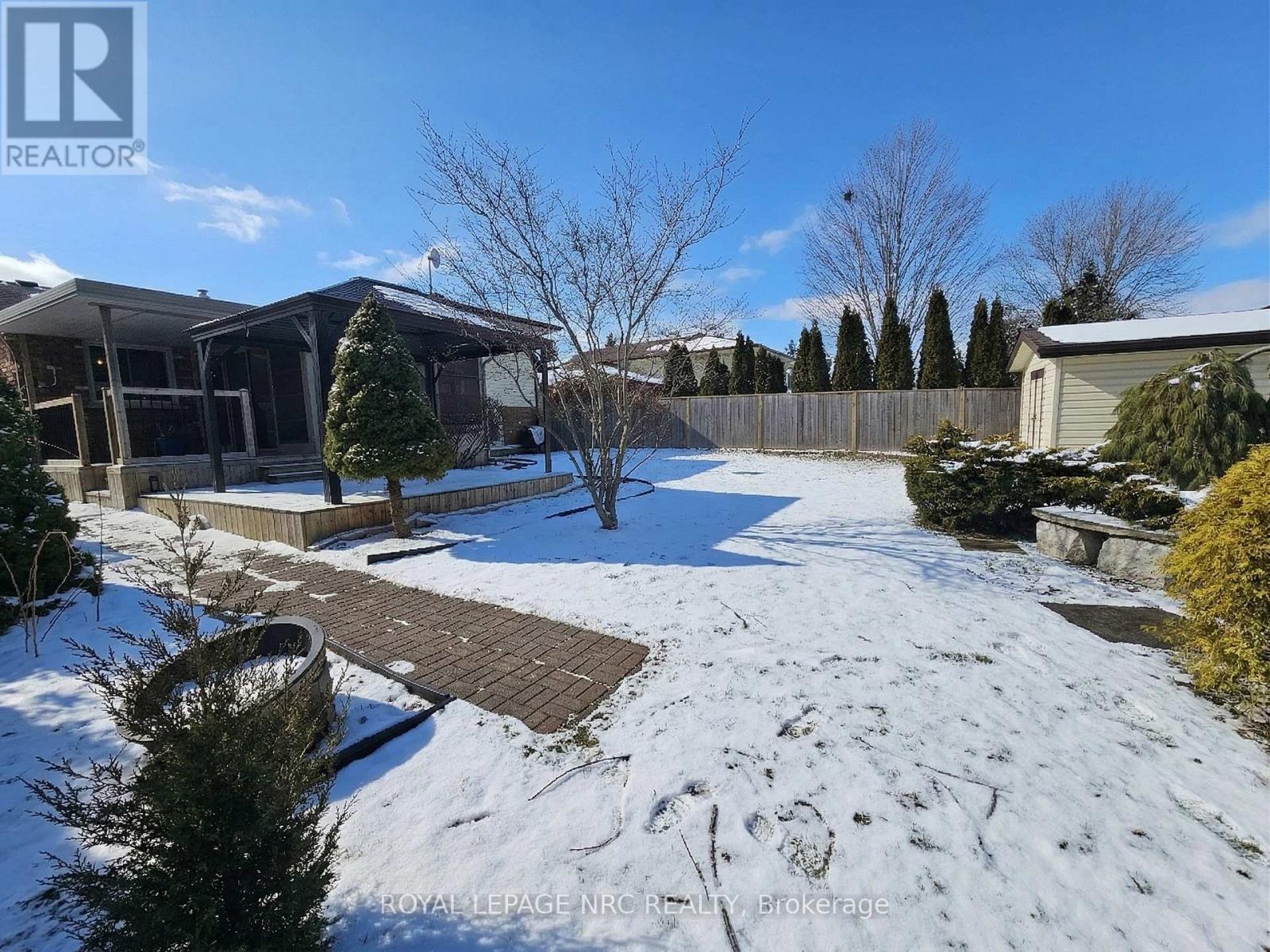 












78 PAGE DRIVE

,
Welland (N. Welland),




Ontario
L3C6E4

