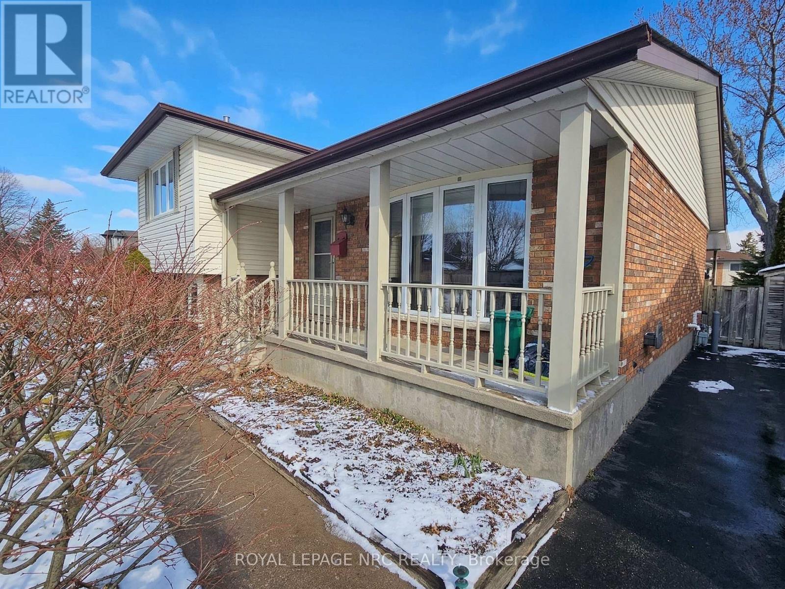 












78 PAGE DRIVE

,
Welland (N. Welland),




Ontario
L3C6E4

