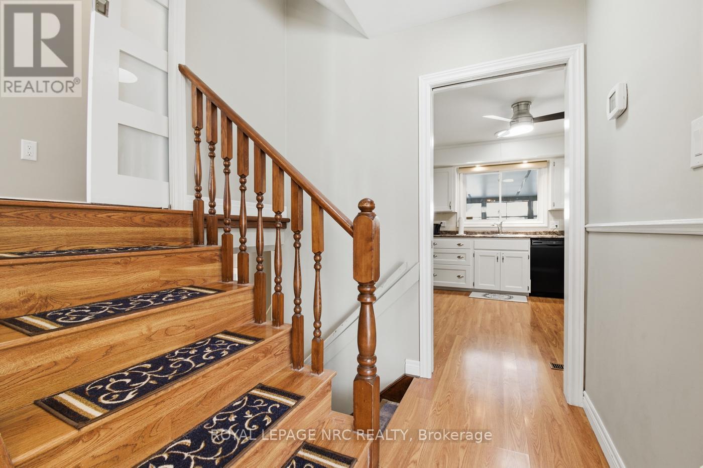 












78 PAGE DRIVE

,
Welland (N. Welland),




Ontario
L3C6E4

