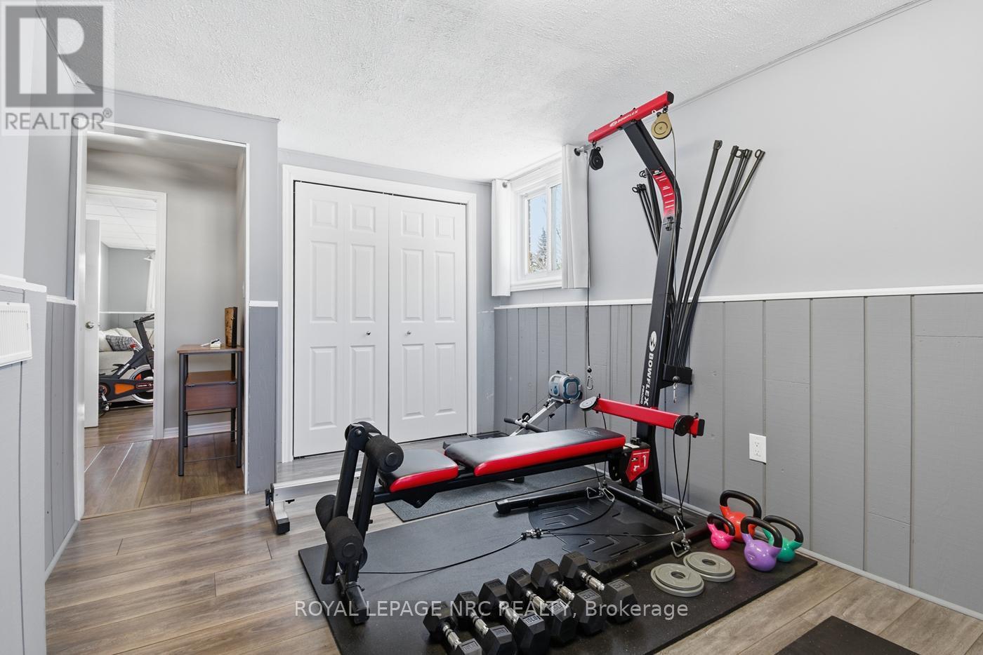 












78 PAGE DRIVE

,
Welland (N. Welland),




Ontario
L3C6E4

