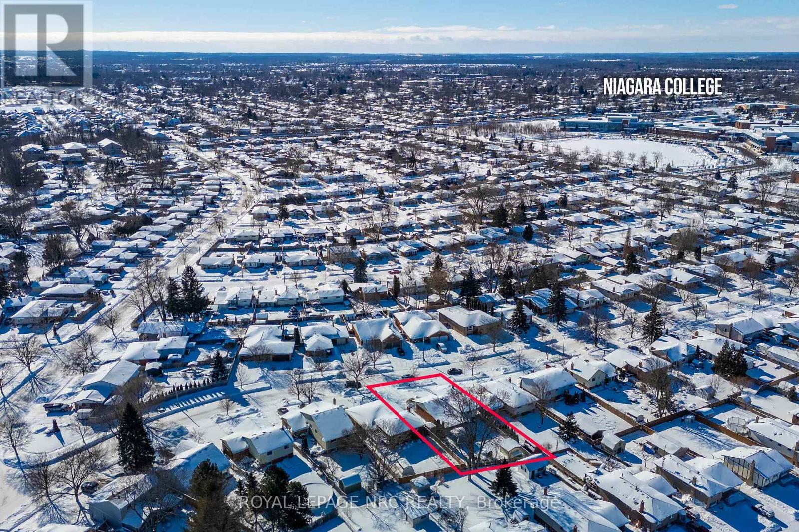 












78 PAGE DRIVE

,
Welland (N. Welland),




Ontario
L3C6E4

