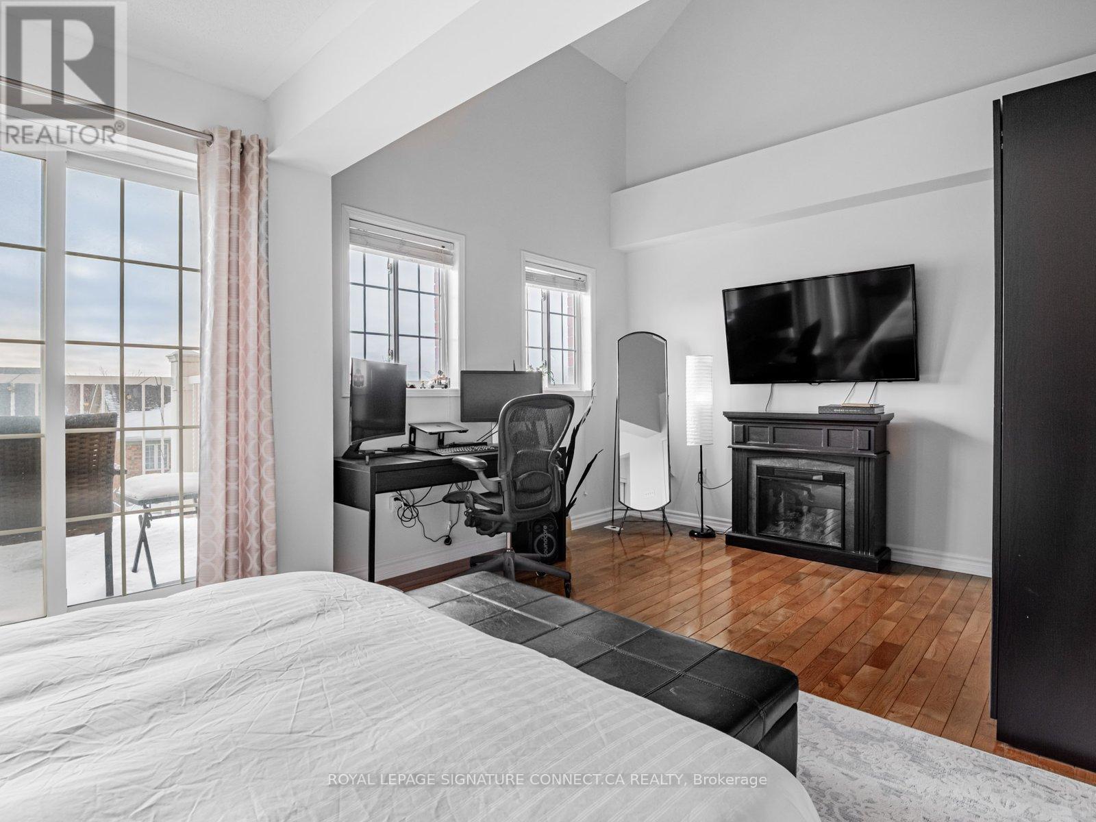 












C208 - 110 CORNELL PARK AVENUE

,
Markham,




Ontario
L6B1B6

