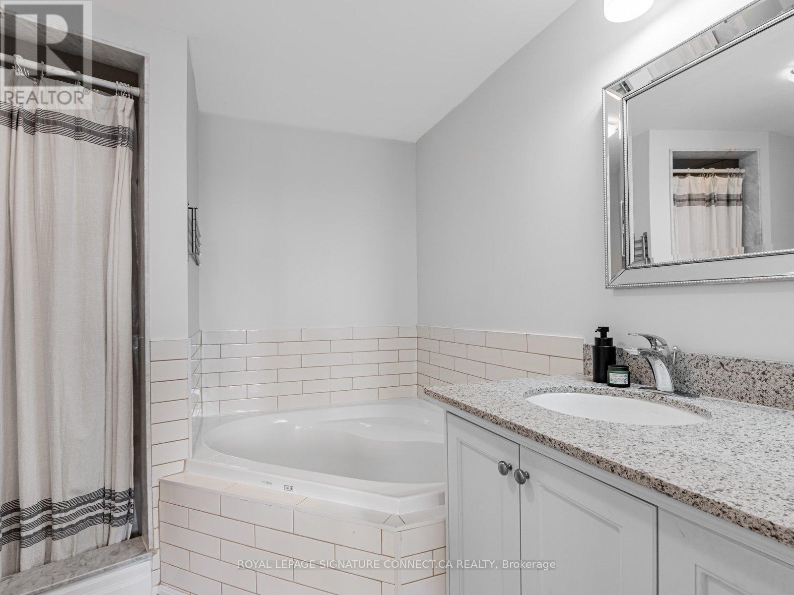 












C208 - 110 CORNELL PARK AVENUE

,
Markham,




Ontario
L6B1B6

