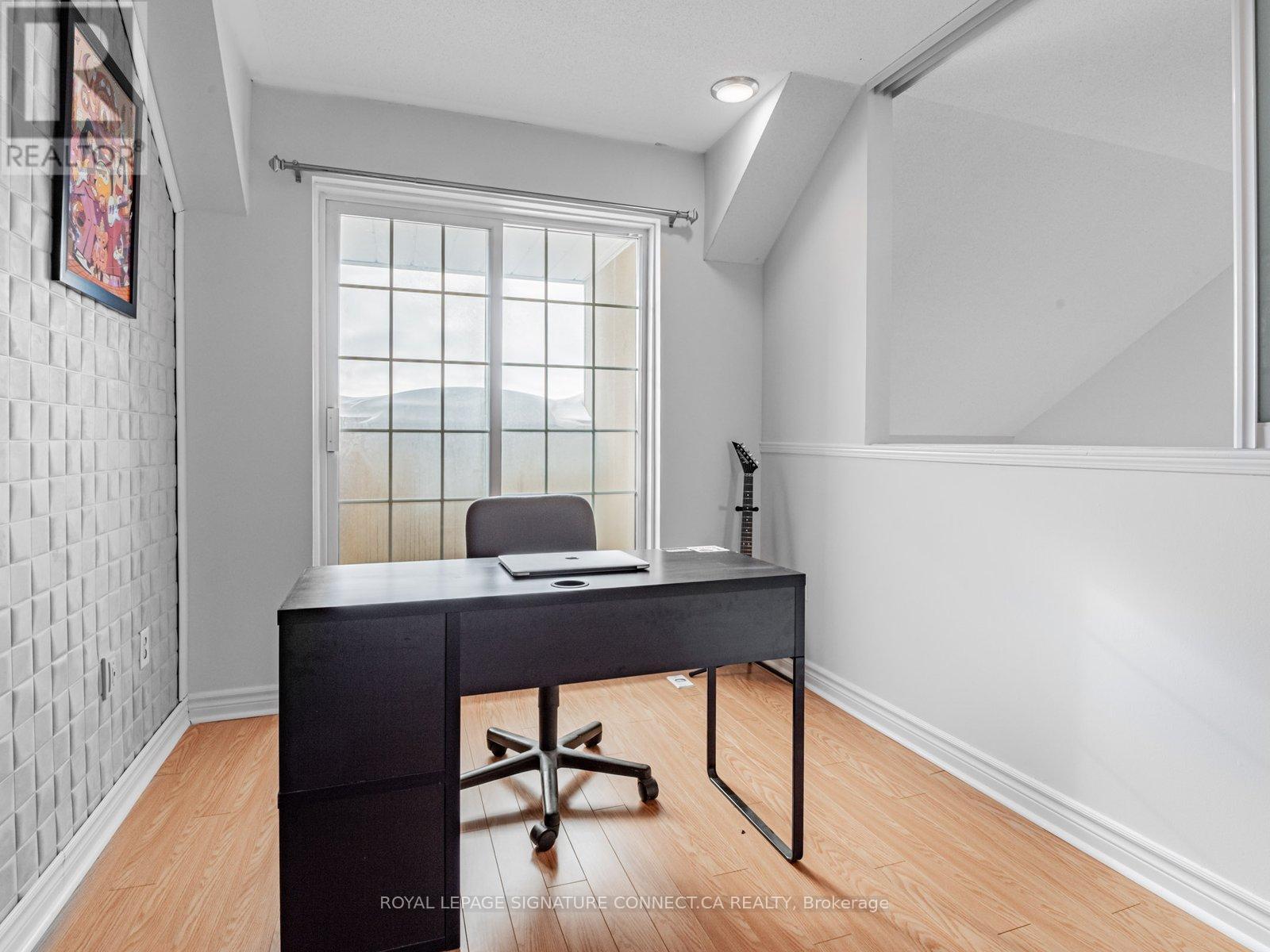 












C208 - 110 CORNELL PARK AVENUE

,
Markham,




Ontario
L6B1B6

