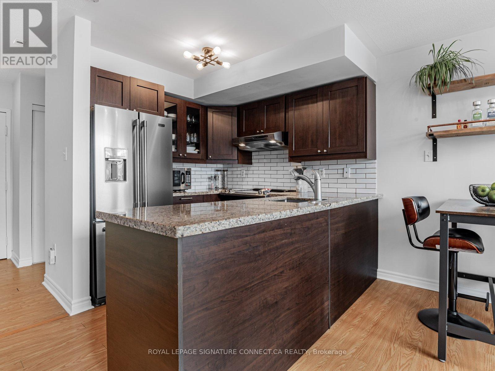 












C208 - 110 CORNELL PARK AVENUE

,
Markham,




Ontario
L6B1B6

