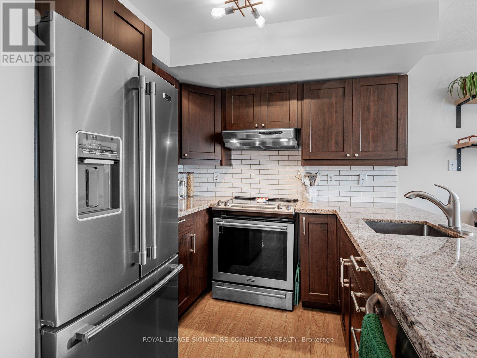 












C208 - 110 CORNELL PARK AVENUE

,
Markham,




Ontario
L6B1B6

