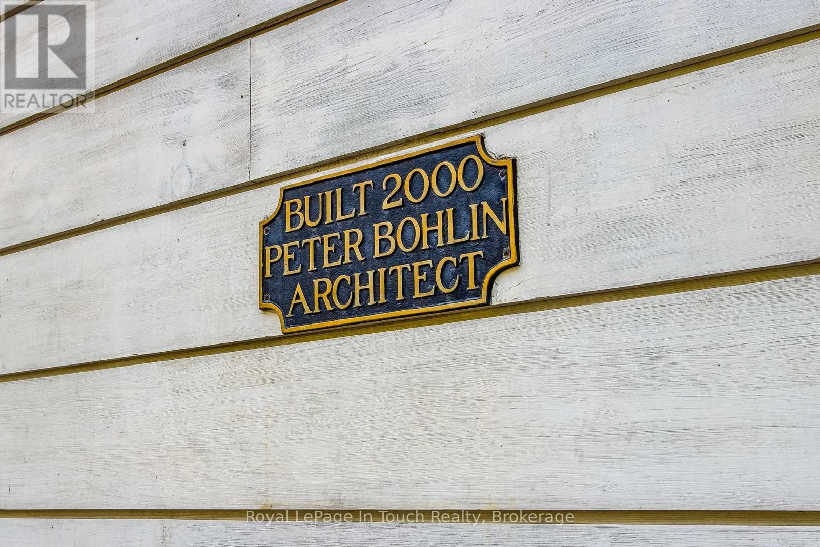 












130 MELISSA LANE

,
Tiny,




Ontario
L9M0T8

