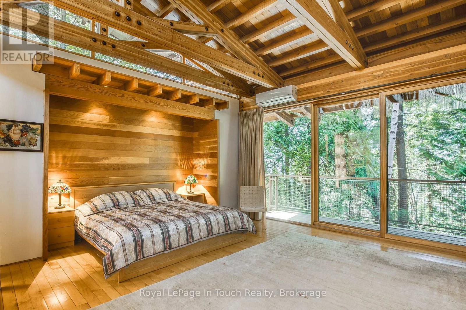 












130 MELISSA LANE

,
Tiny,




Ontario
L9M0T8

