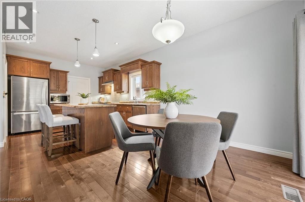 












60A EASTVIEW Road

,
Guelph,




Ontario
N1E1Z6

