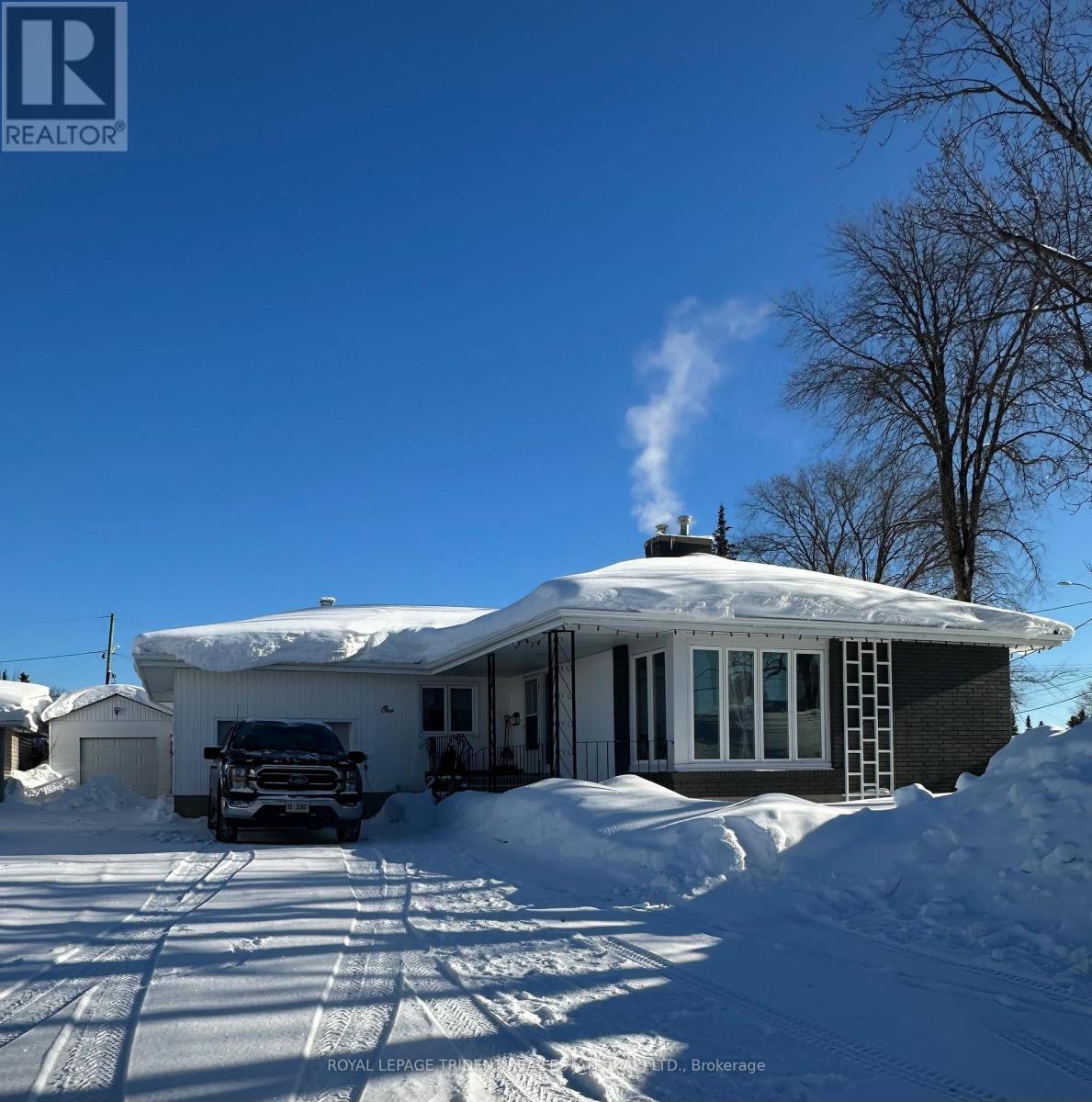 












1 SUPERIOR STREET

,
Kapuskasing,




Ontario
P5N2C3

