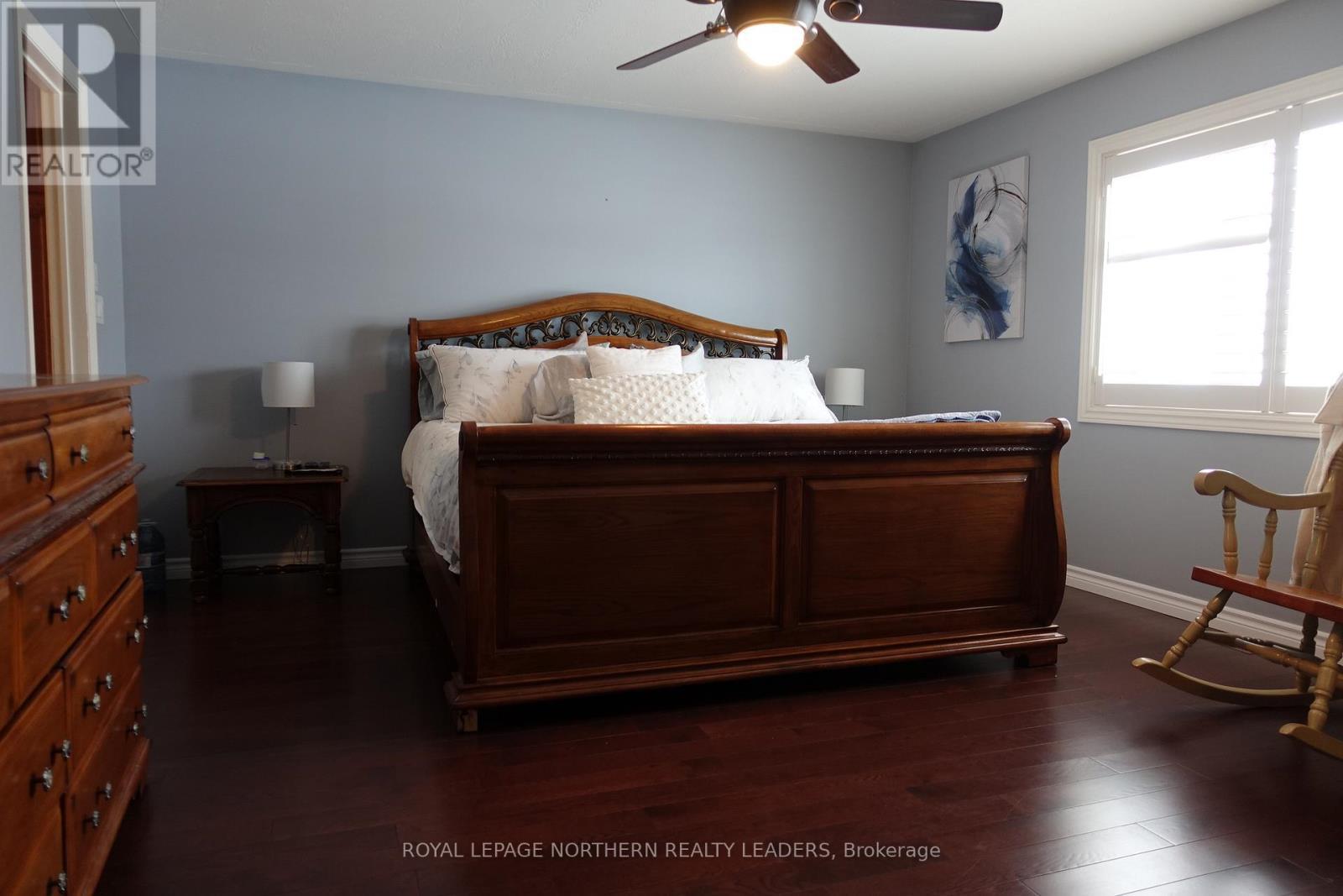 












91 MAJESTIC DRIVE

,
Timmins (MTJ - Beaurivage),




Ontario
P4R1N6

