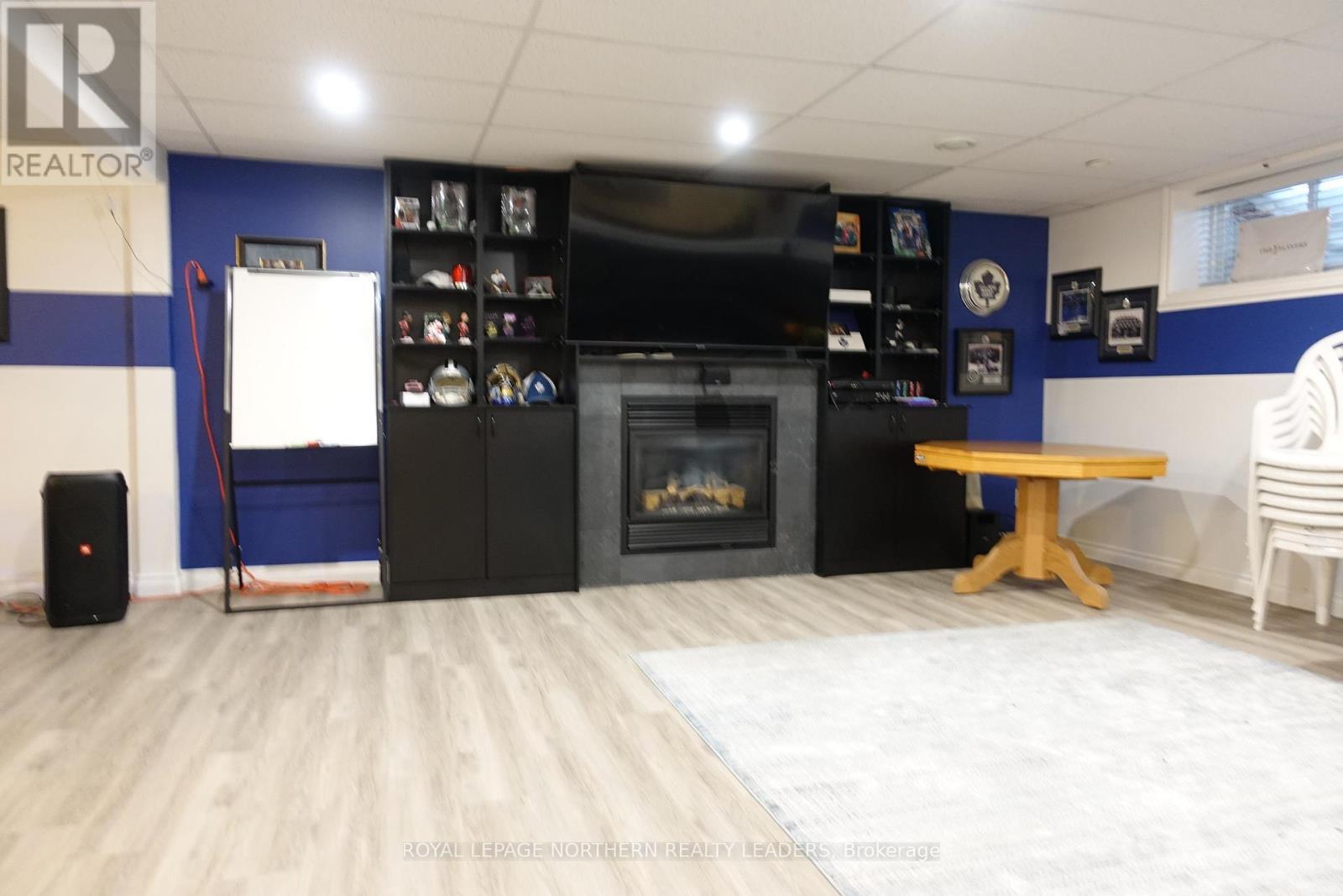 












91 MAJESTIC DRIVE

,
Timmins (MTJ - Beaurivage),




Ontario
P4R1N6

