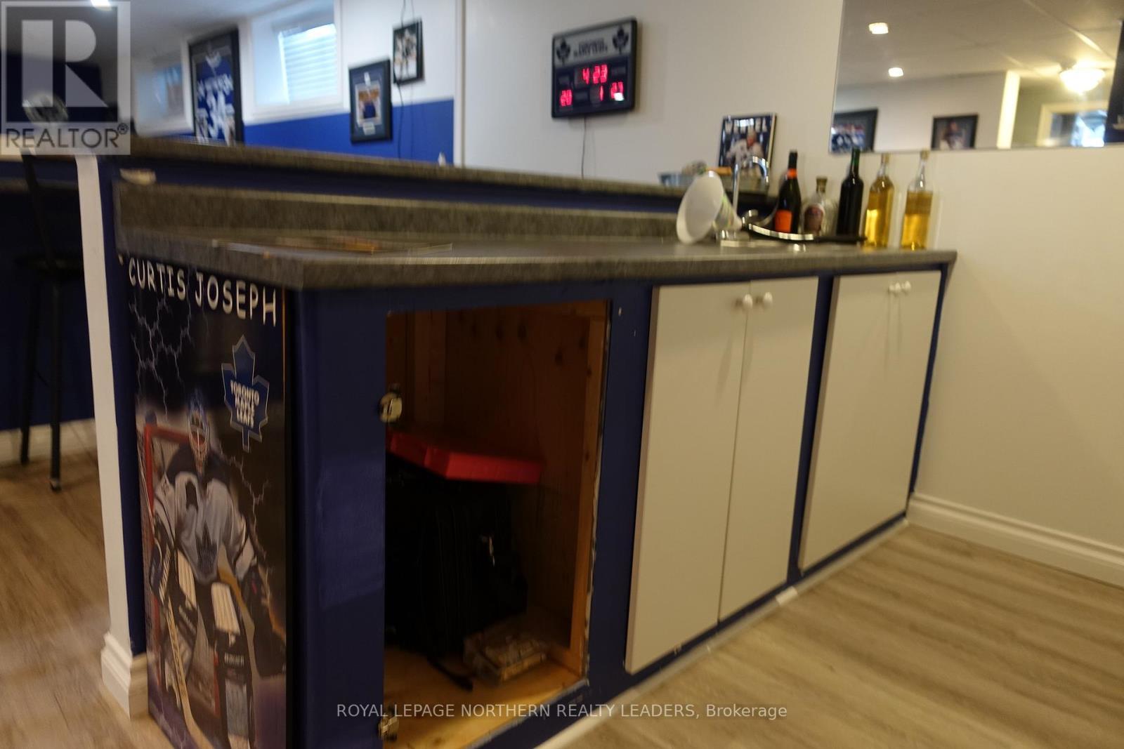 












91 MAJESTIC DRIVE

,
Timmins (MTJ - Beaurivage),




Ontario
P4R1N6

