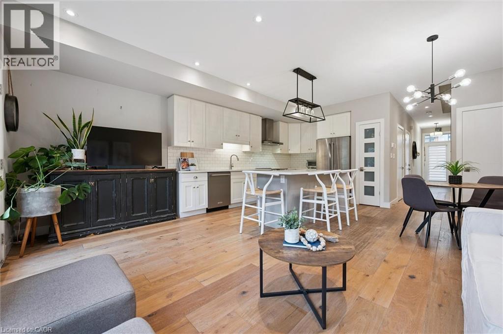 












60 ARKELL Road Unit# 83

,
Guelph,




Ontario
N1L0N8

