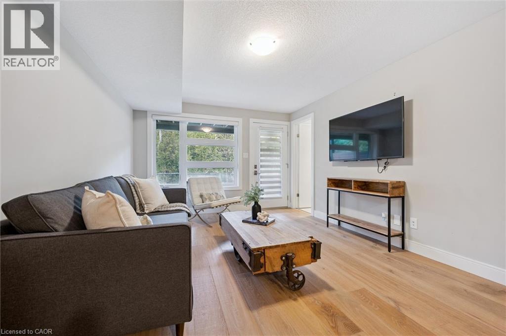 












60 ARKELL Road Unit# 83

,
Guelph,




Ontario
N1L0N8

