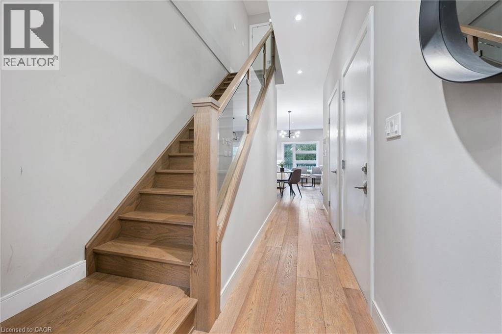 












60 ARKELL Road Unit# 83

,
Guelph,




Ontario
N1L0N8

