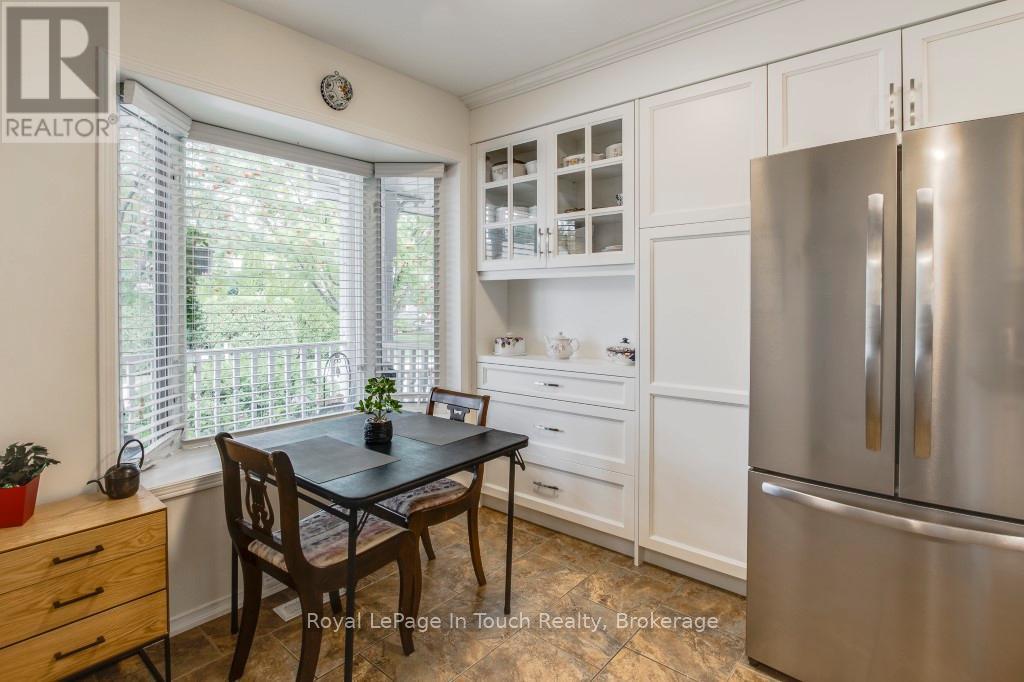 












839 SARAH BOULEVARD

,
Midland,




Ontario
L4R5M1

