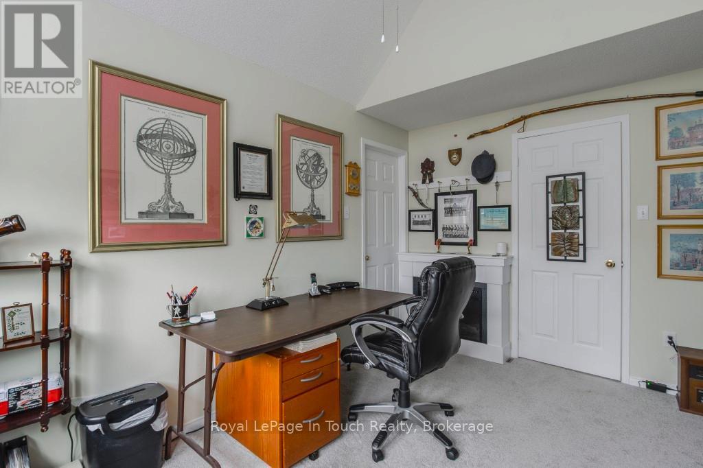 












839 SARAH BOULEVARD

,
Midland,




Ontario
L4R5M1

