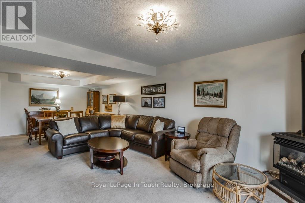 












839 SARAH BOULEVARD

,
Midland,




Ontario
L4R5M1

