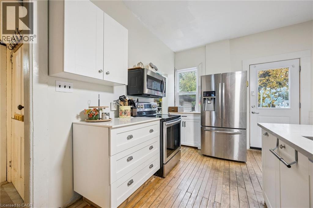 












39 ALBERT Street W

,
Plattsville,




Ontario
N0J1S0

