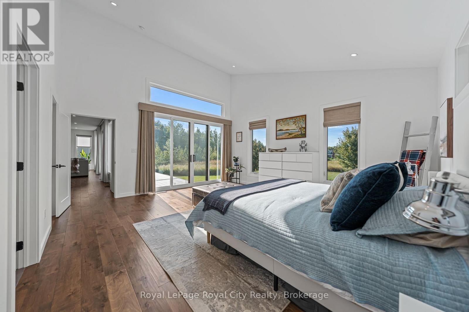 












103 UGOVSEK CRESCENT

,
Meaford,




Ontario
N0H1B0

