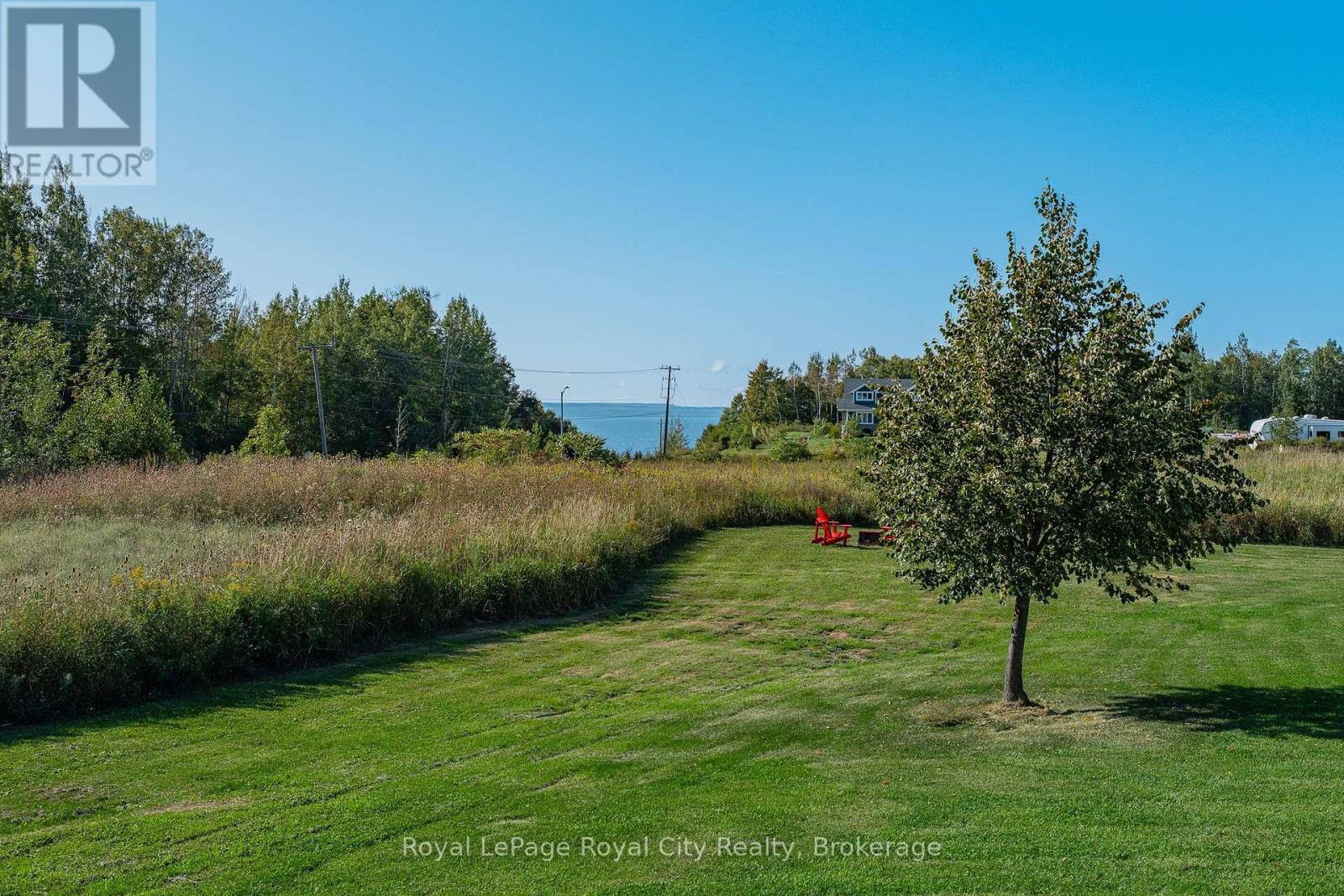 












103 UGOVSEK CRESCENT

,
Meaford,




Ontario
N0H1B0

