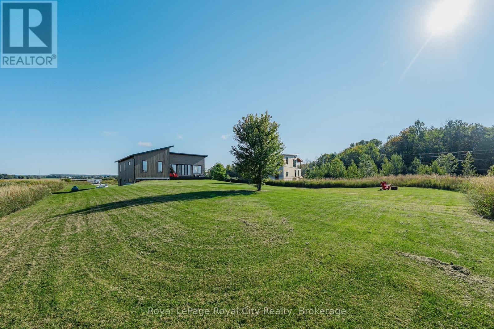 












103 UGOVSEK CRESCENT

,
Meaford,




Ontario
N0H1B0

