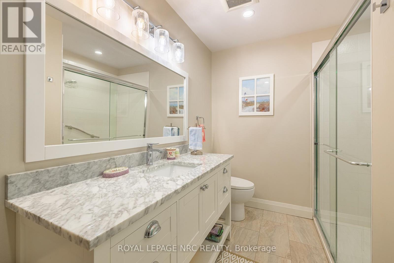 












3 - 2720 MEWBURN ROAD

,
Niagara Falls (Casey),




Ontario
L2J4J5

