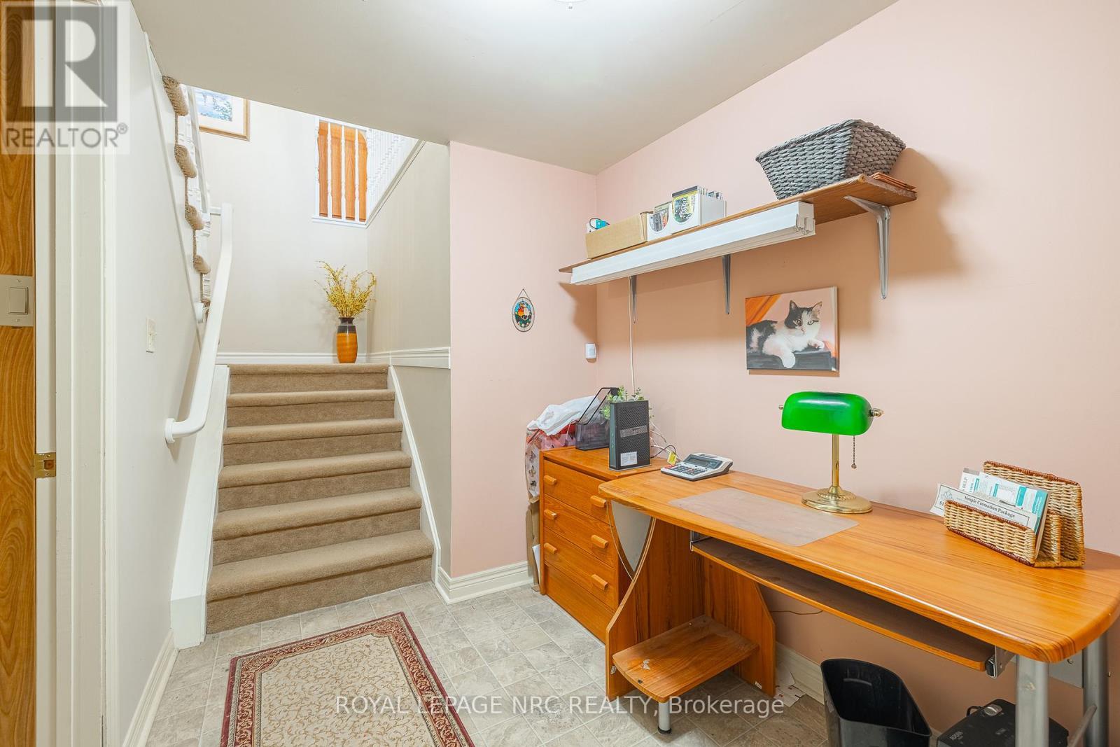 












3 - 2720 MEWBURN ROAD

,
Niagara Falls (Casey),




Ontario
L2J4J5

