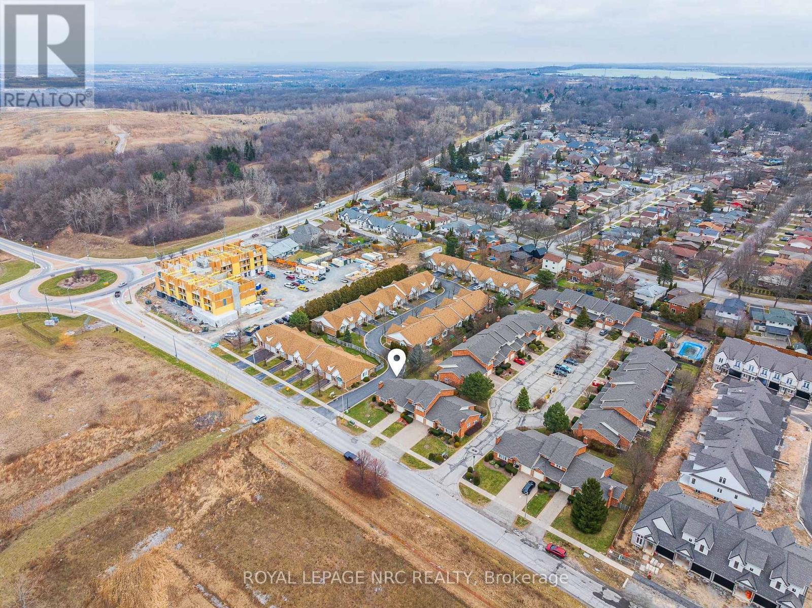 












3 - 2720 MEWBURN ROAD

,
Niagara Falls (Casey),




Ontario
L2J4J5

