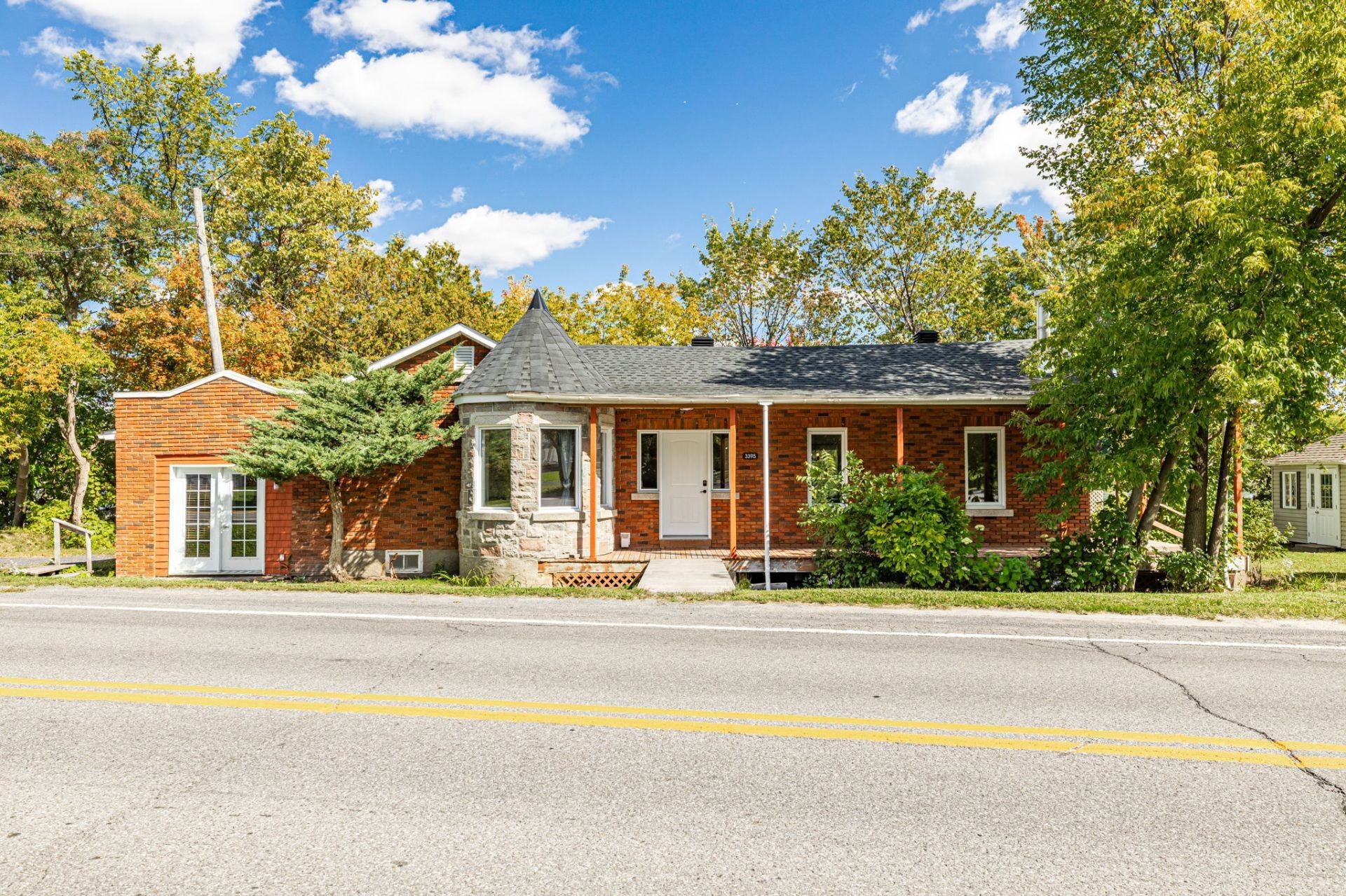 









3395


Ch. Ste-Thérèse

,
Carignan,




QC
J3L7V6

