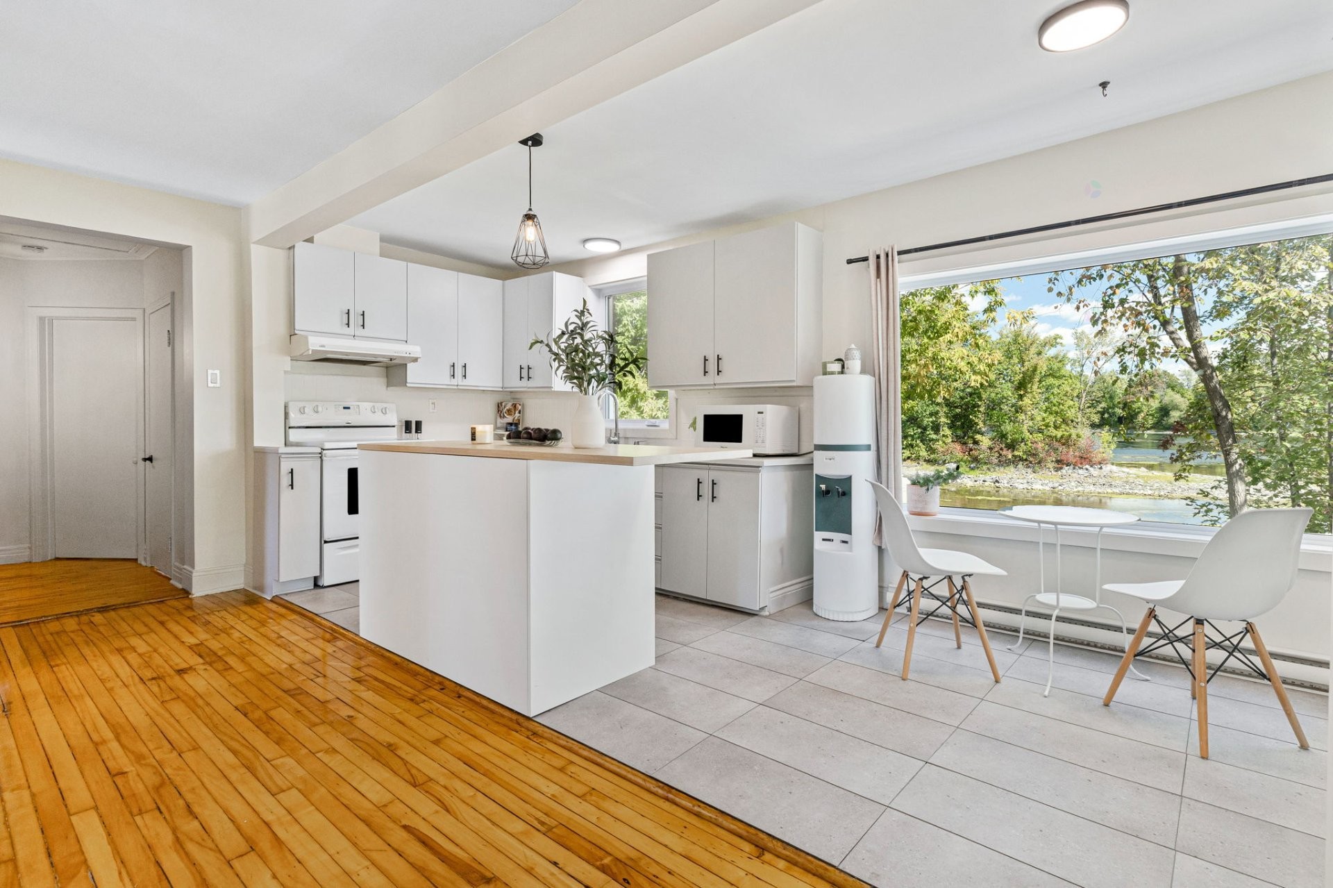 









3395


Ch. Ste-Thérèse

,
Carignan,




QC
J3L7V6

