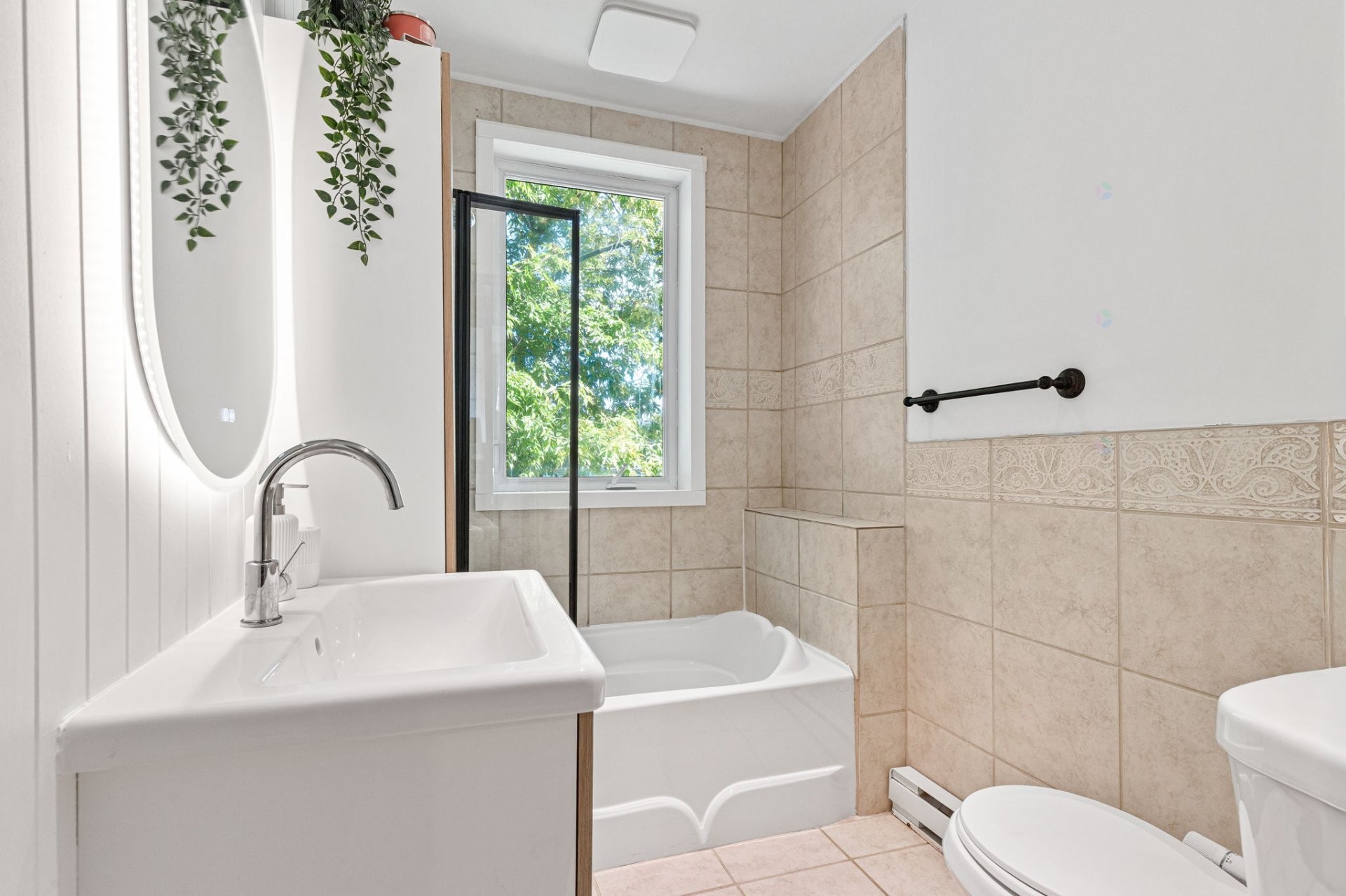 









3395


Ch. Ste-Thérèse

,
Carignan,




QC
J3L7V6

