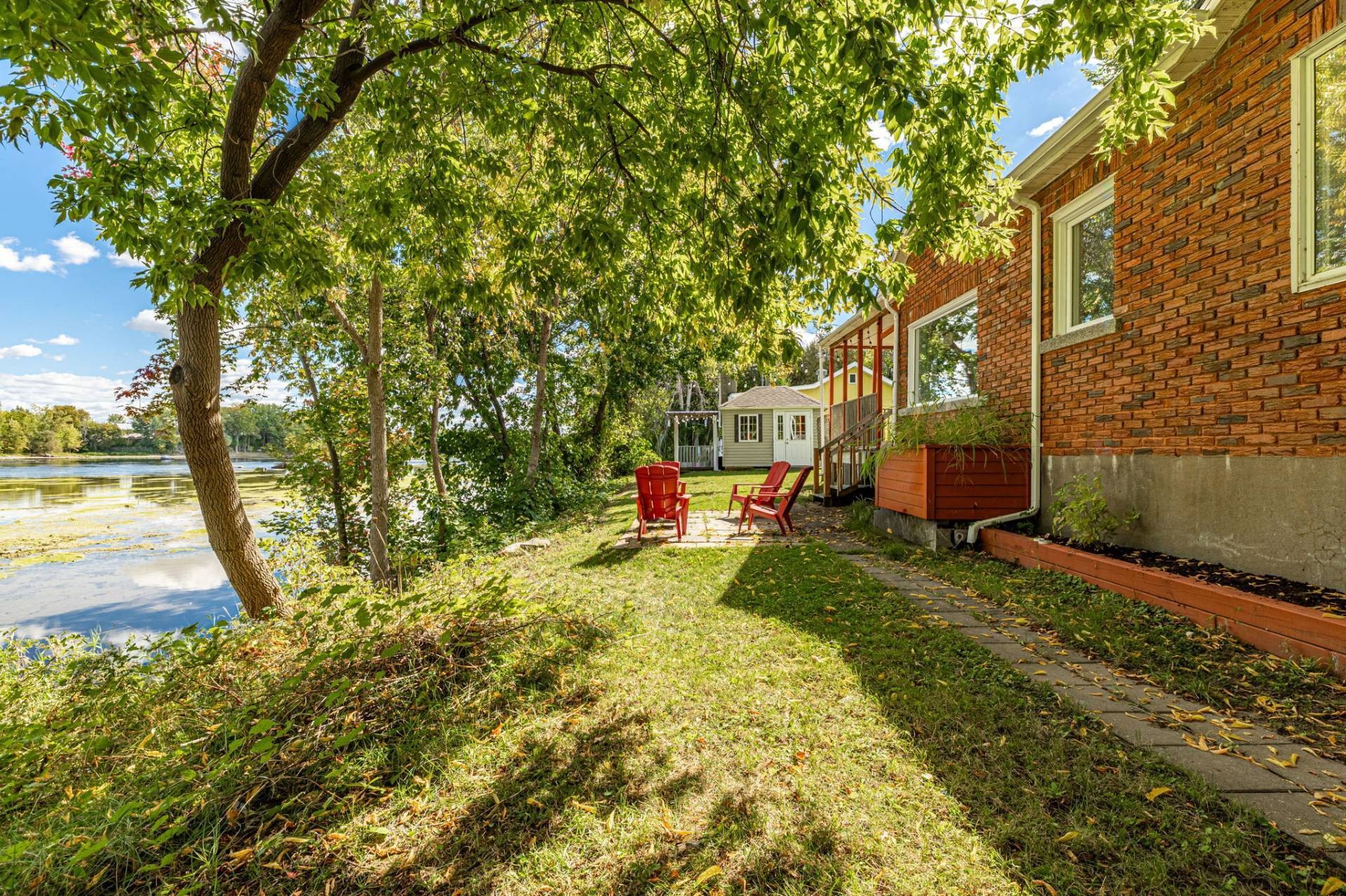 









3395


Ch. Ste-Thérèse

,
Carignan,




QC
J3L7V6

