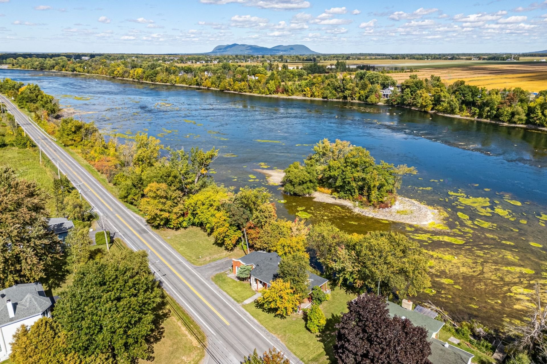 









3395


Ch. Ste-Thérèse

,
Carignan,




QC
J3L7V6

