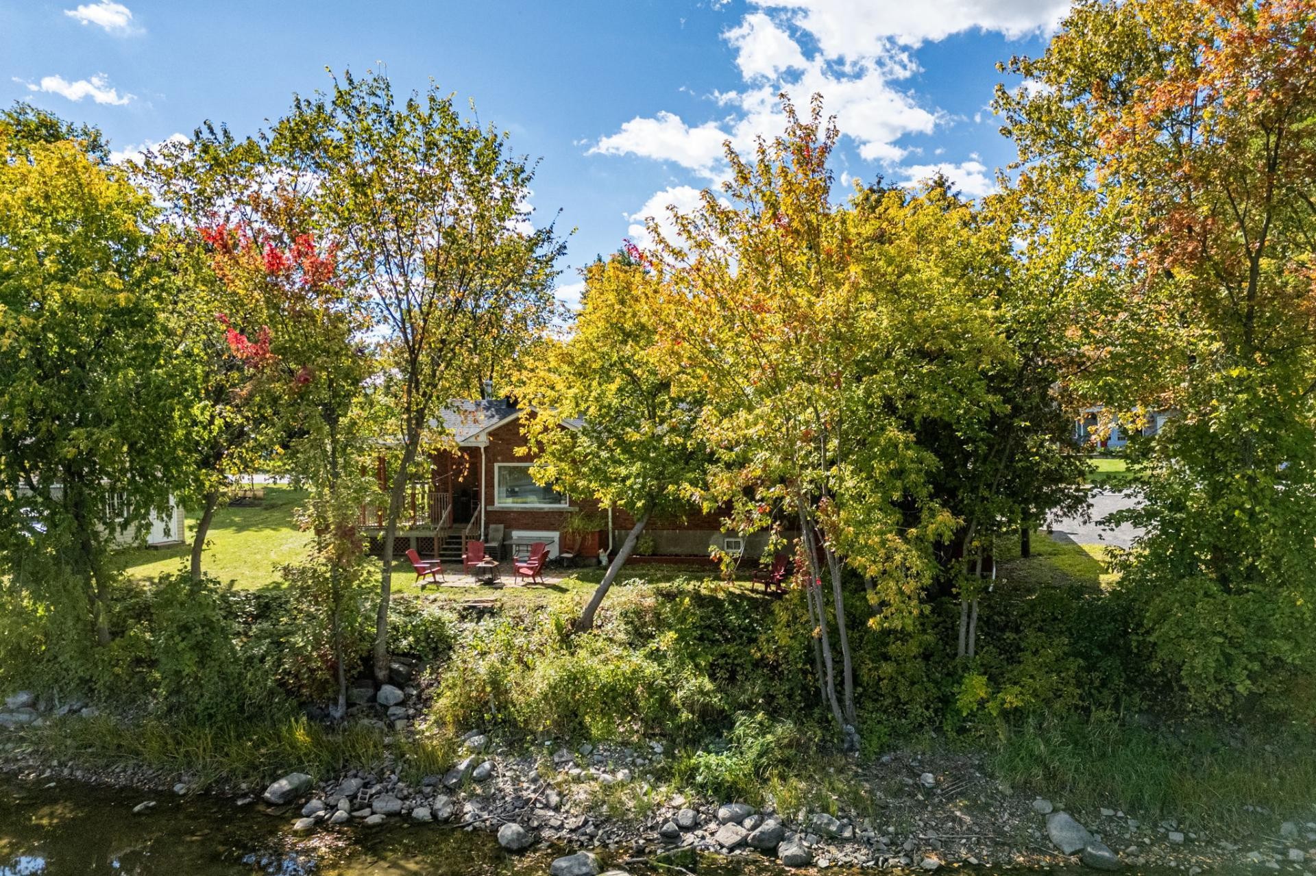 









3395


Ch. Ste-Thérèse

,
Carignan,




QC
J3L7V6

