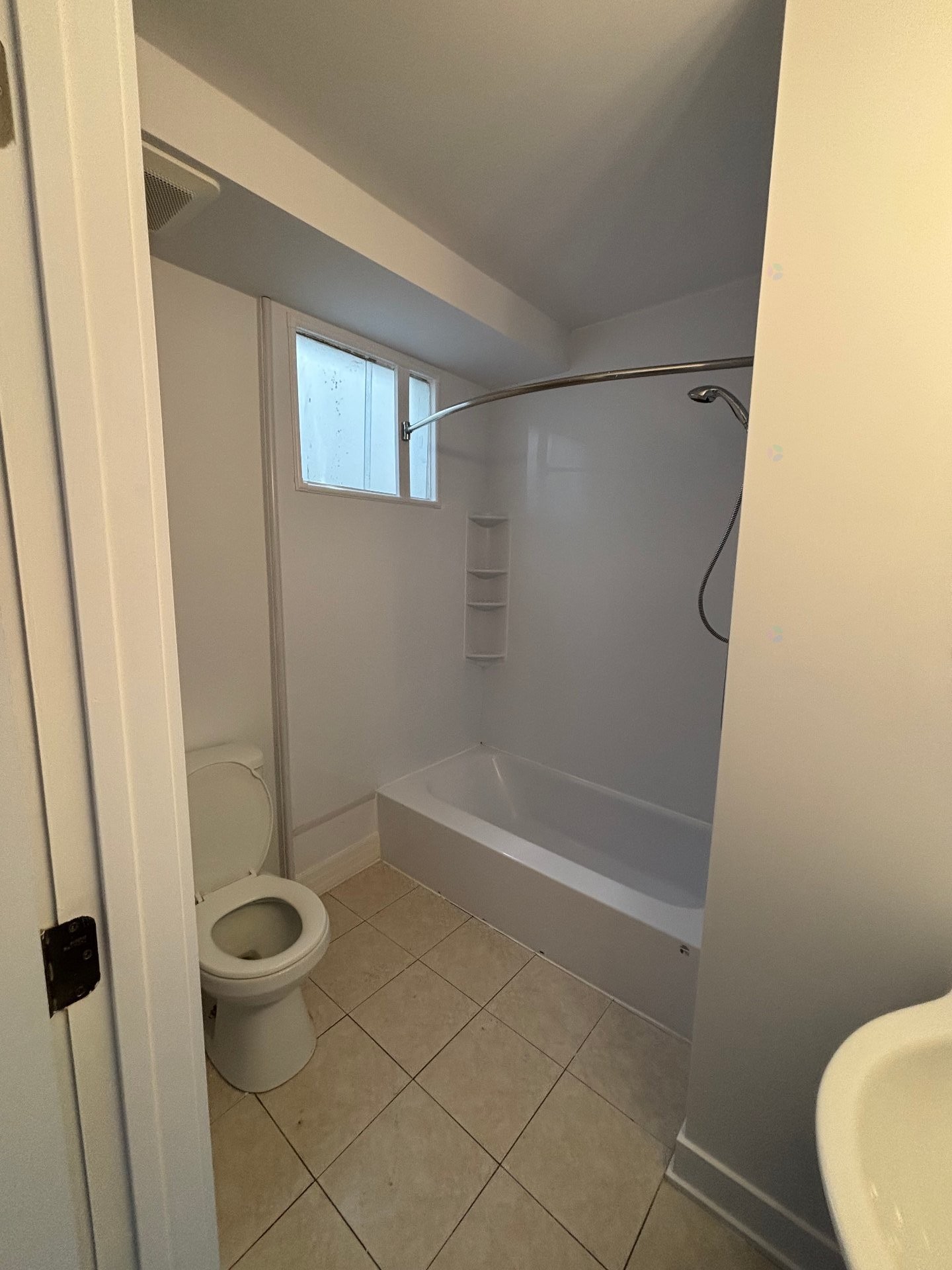 









1976


Rue L.-O.-David

, 4,
Montréal (Villeray/Saint-Michel/Parc-Extension),




QC
H2E1K8

