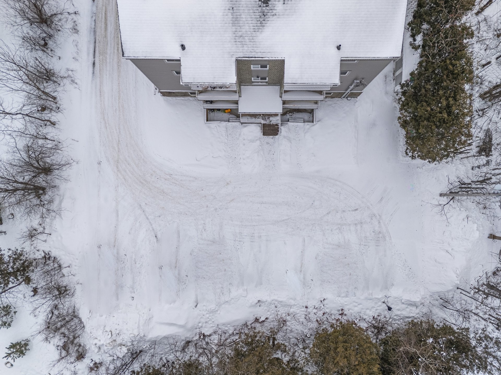 









94


Boul. de Bromont

, 6,
Bromont,




QC
J2L2K6

