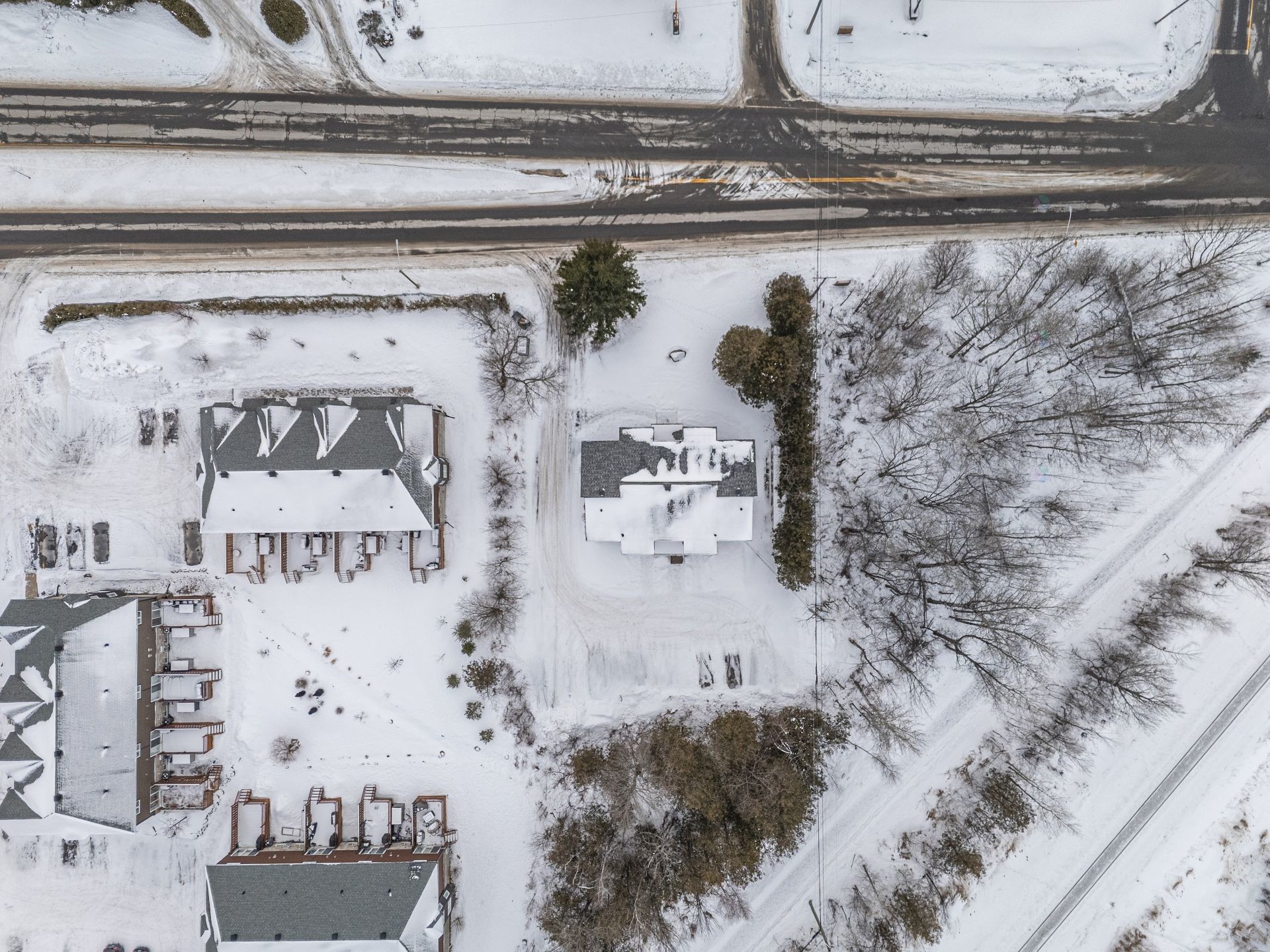 









94


Boul. de Bromont

, 6,
Bromont,




QC
J2L2K6

