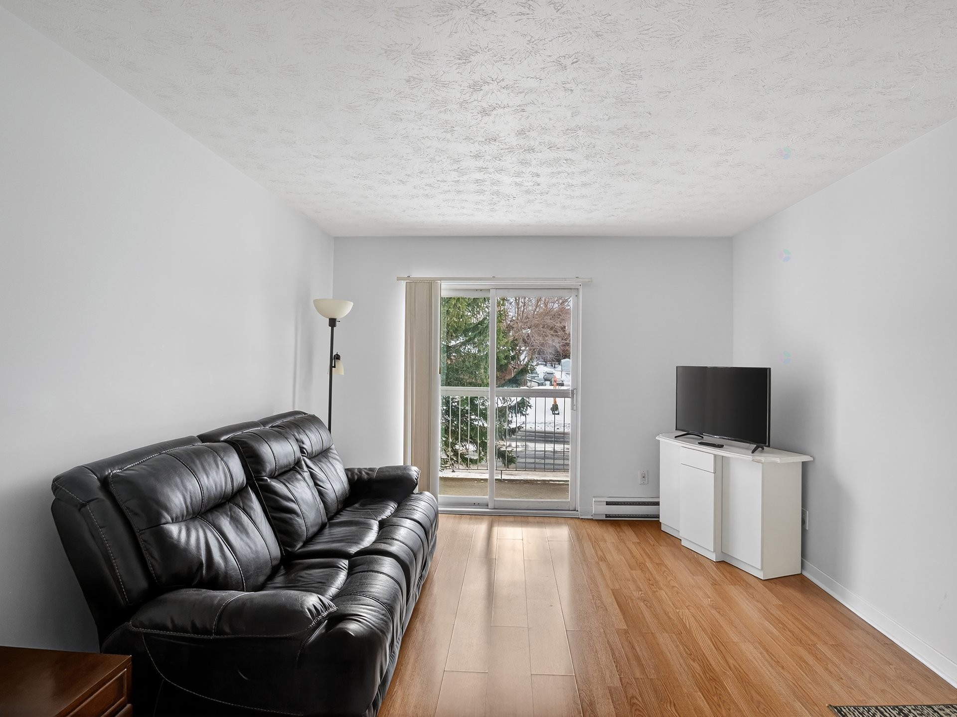 









94


Boul. de Bromont

, 6,
Bromont,




QC
J2L2K6

