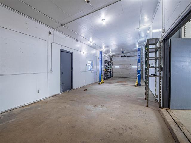 









8425


WILKES

AVE,
Headingley,




MB
R4H 1B8

