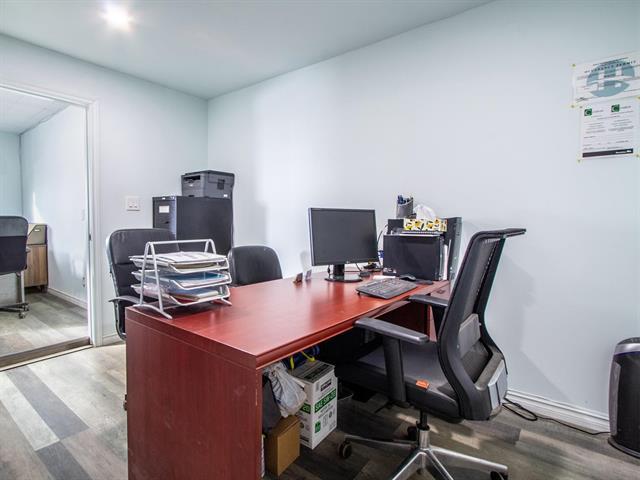 









8425


WILKES

AVE,
Headingley,




MB
R4H 1B8

