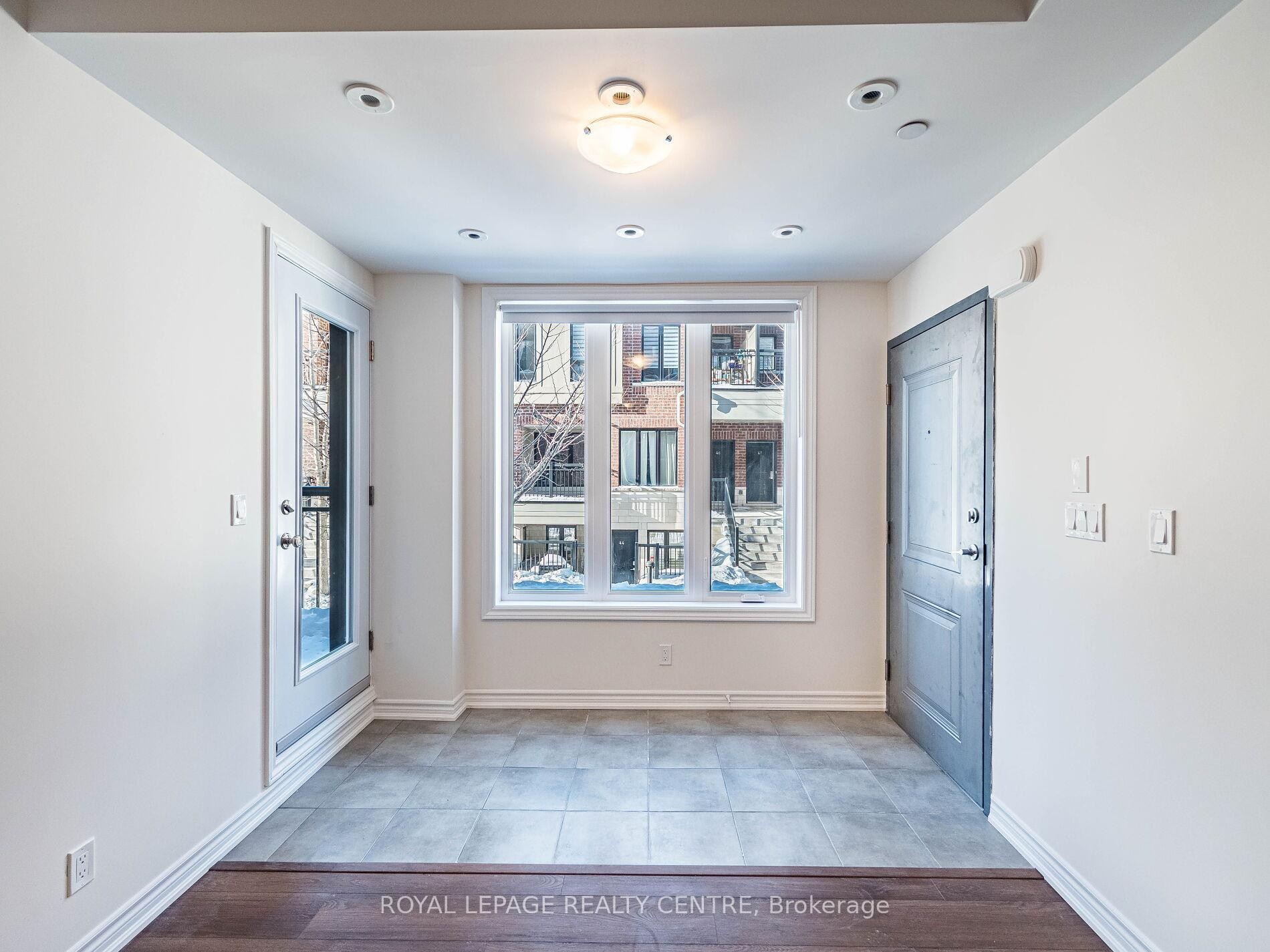 









10


Carnation

Avenue, 16,
Toronto,




ON
M8V 0B8

