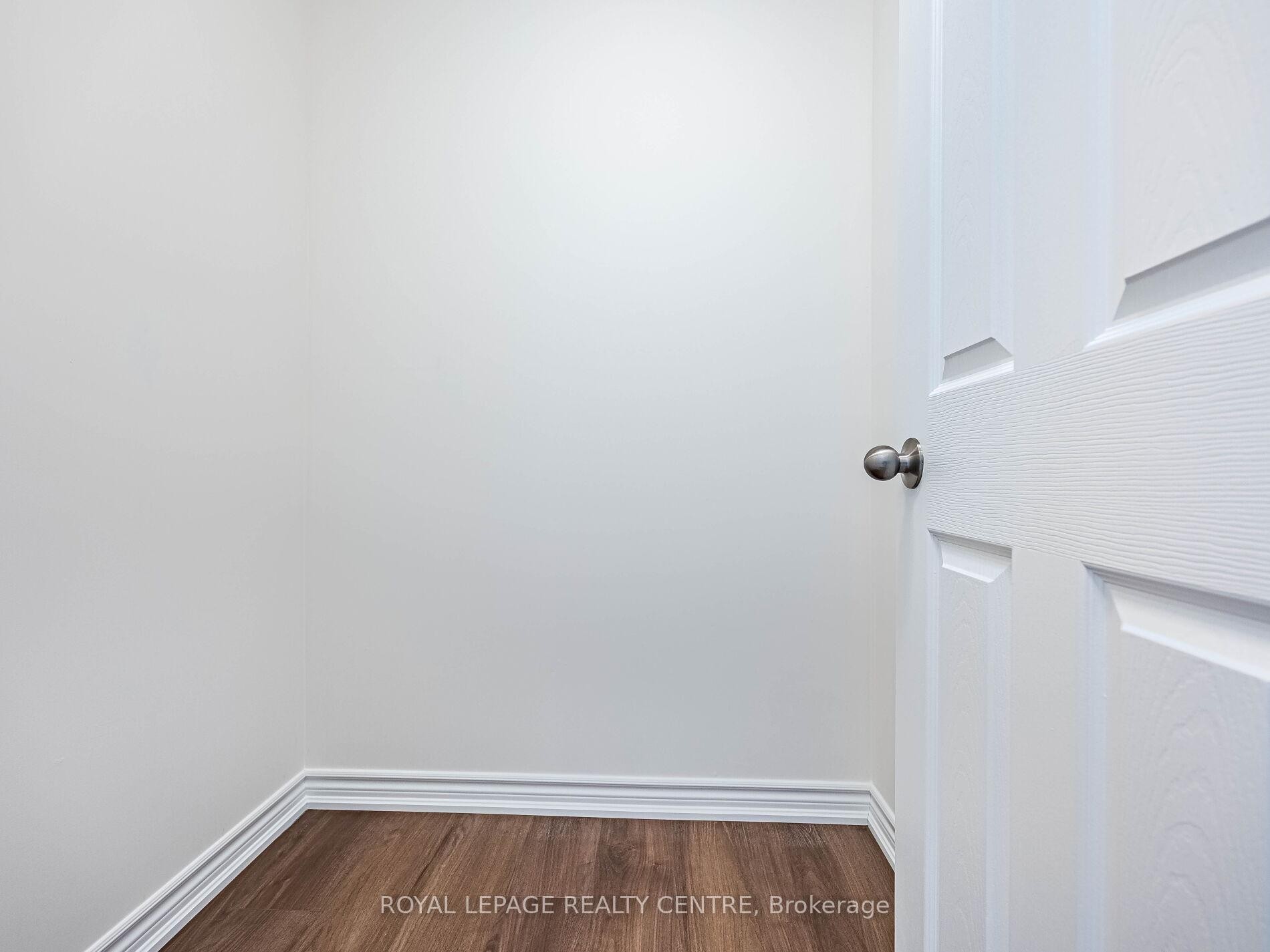 









10


Carnation

Avenue, 16,
Toronto,




ON
M8V 0B8

